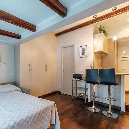 Appartement Ad Un Passo Da Piazza Di Pietra - Mini House
