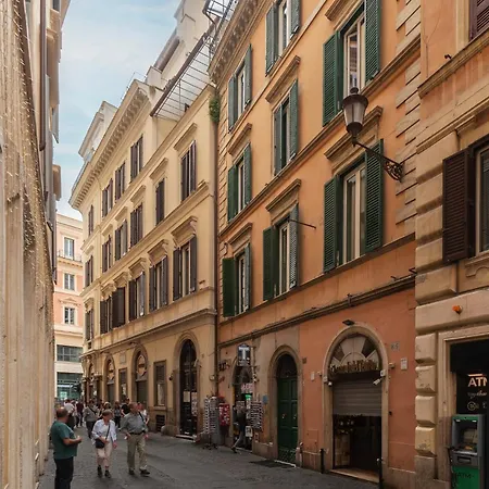 Ad Un Passo Da Piazza Di Pietra - Mini House *