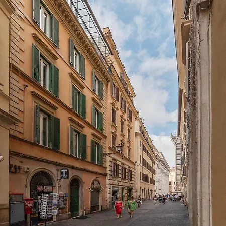 Ad Un Passo Da Piazza Di Pietra - Mini House Apartment